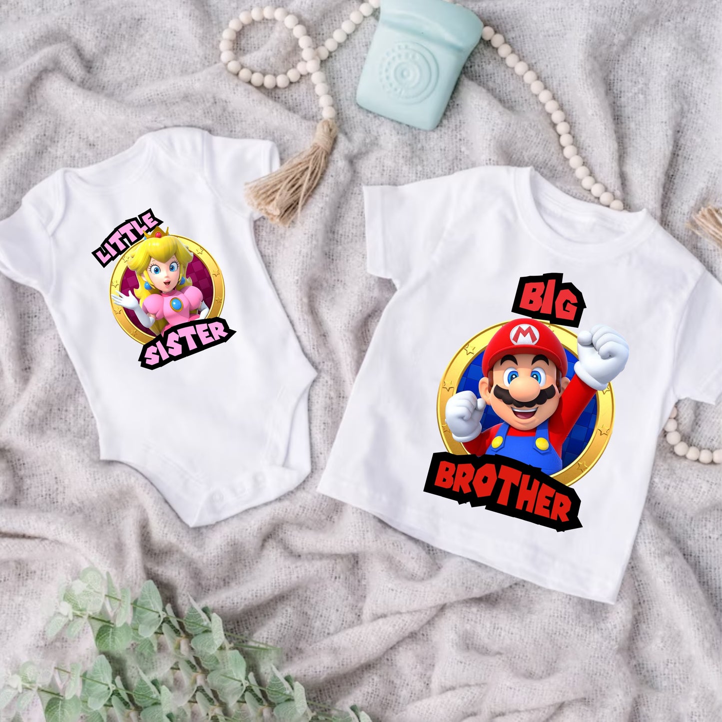 Camisetas para hermanos Mario Bross y Peach