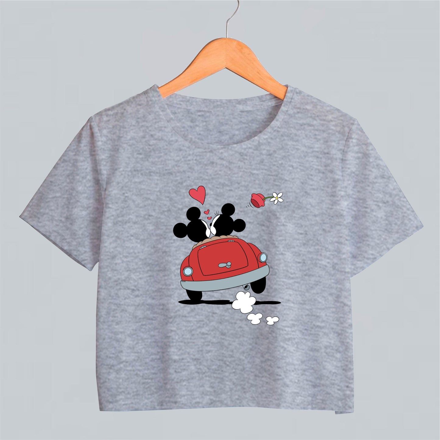 Camiseta corta para mujer mickey y minnie carro