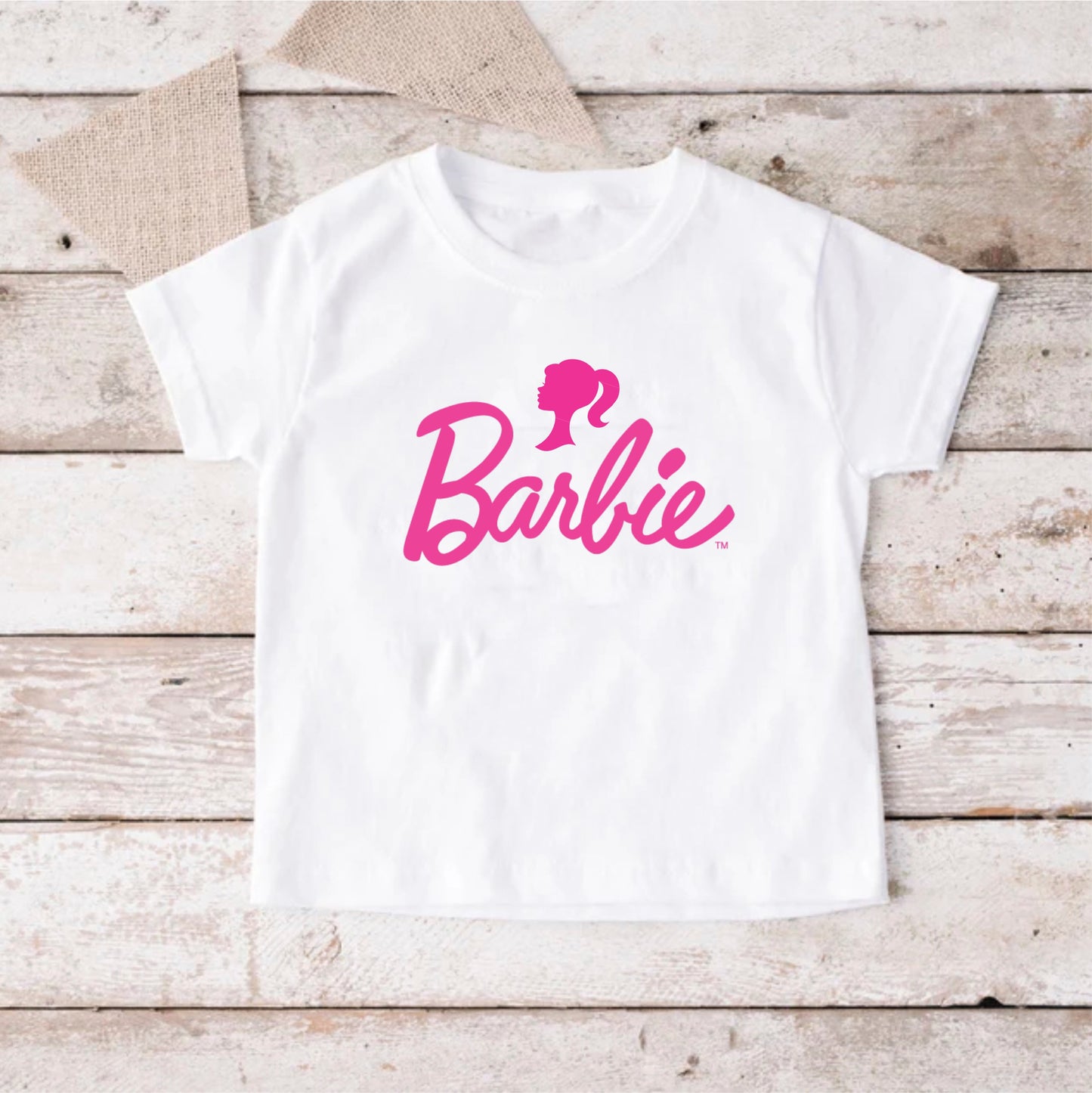 Camiseta para niña Barbie