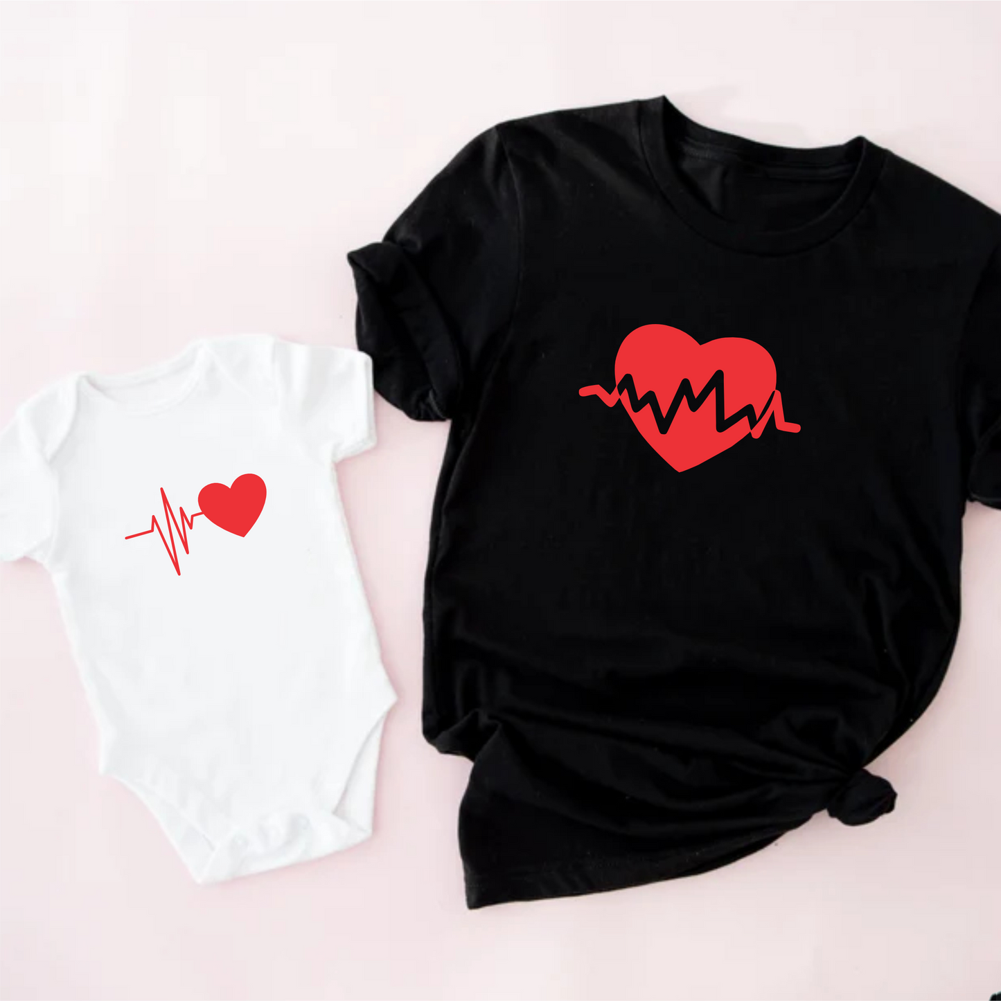 Camisetas mamá e hija de tal madre, corazón latiendo