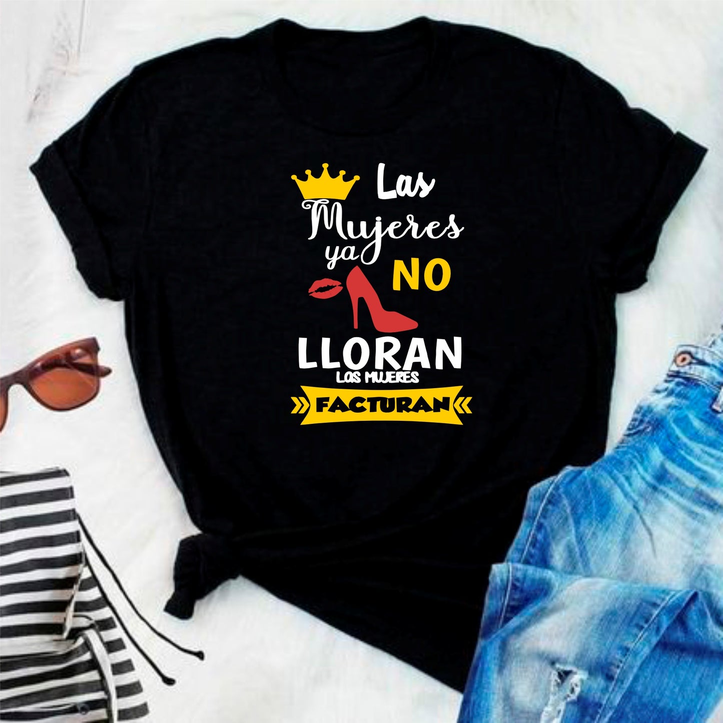 Camiseta Larga Mujer Shakira y Karol G. Triple M – ilofamilyclothes